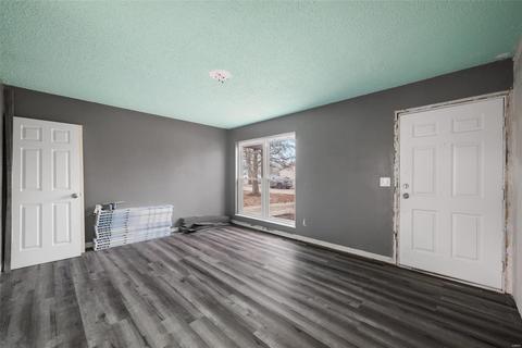 2318 Laredo Dr, O'fallon, MO 63368 photo 3