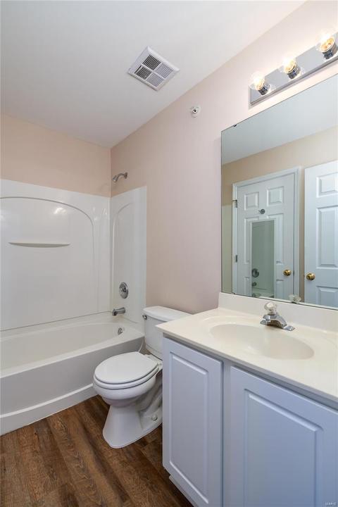 1625 Forest Spgs #C, Ballwin, MO 63021 photo 17