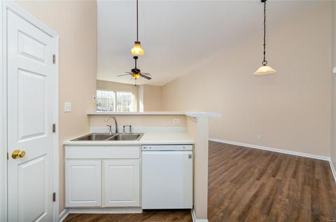 1625 Forest Spgs #C, Ballwin, MO 63021 photo 12