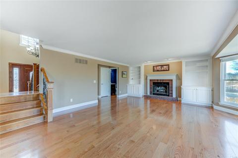 7317 Nelsons Mill Dr, O'fallon, MO 63368 photo 5