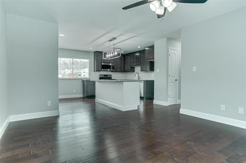 410 Williams Dr, Eureka, MO 63025 photo 3
