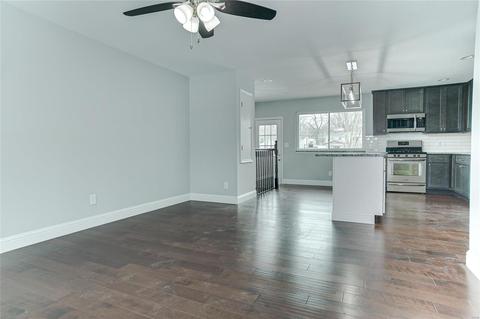 410 Williams Dr, Eureka, MO 63025 photo 2