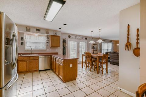2830 Sparrow Dr, O'fallon, MO 63368 photo 12