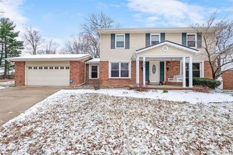 205 Monroe Mill Dr, Ballwin, MO 63011 photo 1