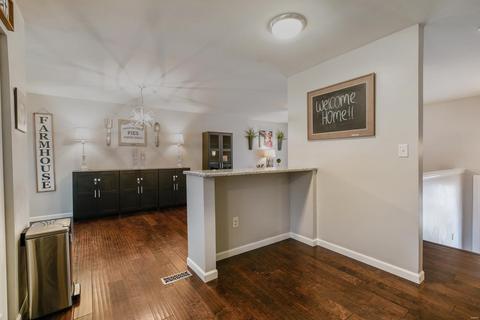 939 Bellestri Dr, Ballwin, MO 63021 photo 8