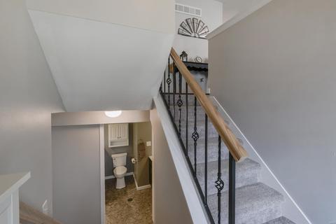 939 Bellestri Dr, Ballwin, MO 63021 photo 18