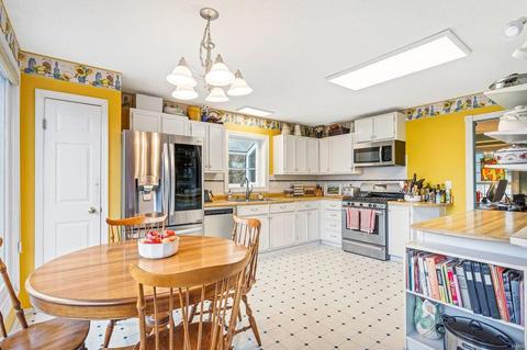 1361 Dutch Mill Dr, Ballwin, MO 63011 photo 11