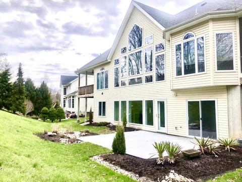 1259 Polo Lake Dr, Ellisville, MO 63021 photo 3