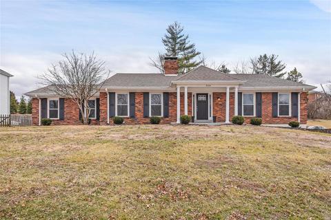 914 Morena Ct, Ballwin, MO 63011 photo 1