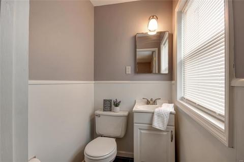 9050 Kickapoo Dr, Saint Louis, MO 63123 photo 20