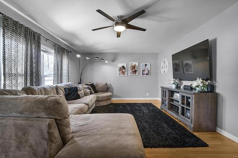 16 Burch Ln, O'fallon, MO 63366 photo 5