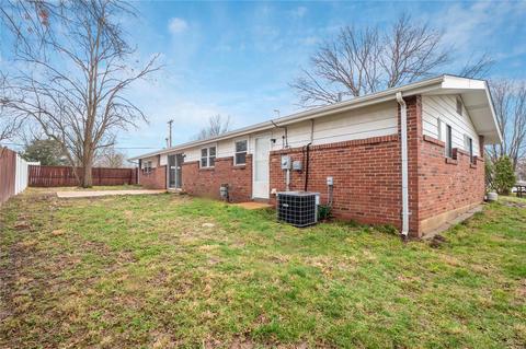 340 Ries Rd, Ballwin, MO 63021 photo 21
