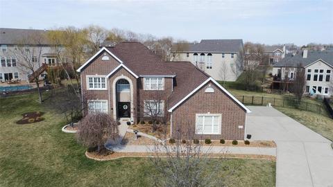 903 Brook Valley Ct, O'fallon, MO 63368 photo 2