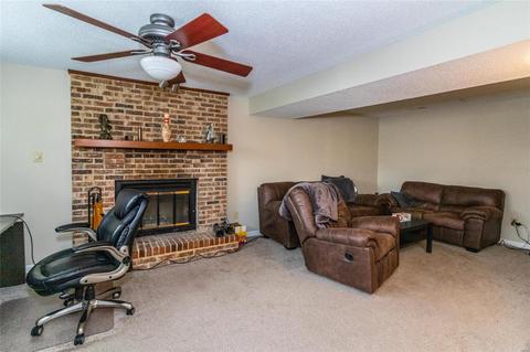 468 Talbert Ct, Ballwin, MO 63021 photo 10
