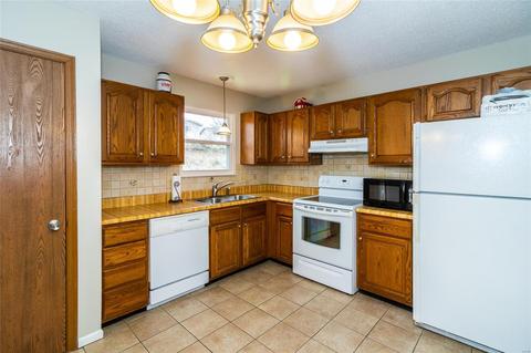 468 Talbert Ct, Ballwin, MO 63021 photo 7