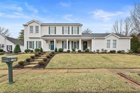 1345 Rusticview Dr, Ballwin, MO 63011 photo 2