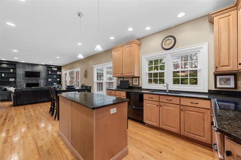 1345 Rusticview Dr, Ballwin, MO 63011 photo 13