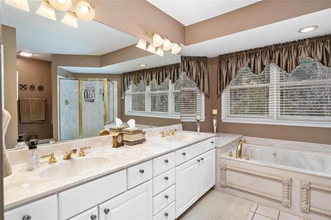 601 Wood Fern Dr, Ballwin, MO 63021 photo 28