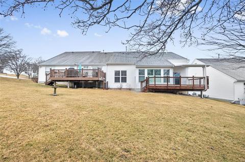 548 Hilltop Townes Dr, Eureka, MO 63025 photo 27