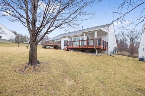 548 Hilltop Townes Dr, Eureka, MO 63025 photo 26