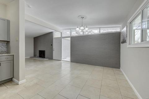 6706 Bitteroot Ln, Saint Louis, MO 63134 photo 9