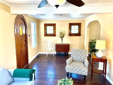 8214 Mathilda Ave, Saint Louis, MO 63123 photo 5