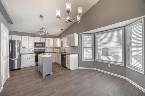 2832 Grand Slam Dr, O'fallon, MO 63366 photo 8