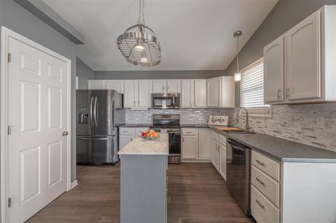 2832 Grand Slam Dr, O'fallon, MO 63366 photo 9
