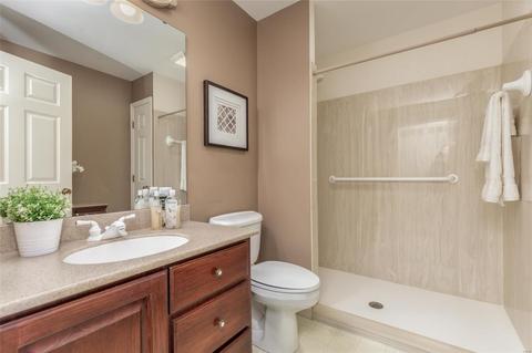 523 Imperial Dr, O'fallon, MO 63366 photo 35