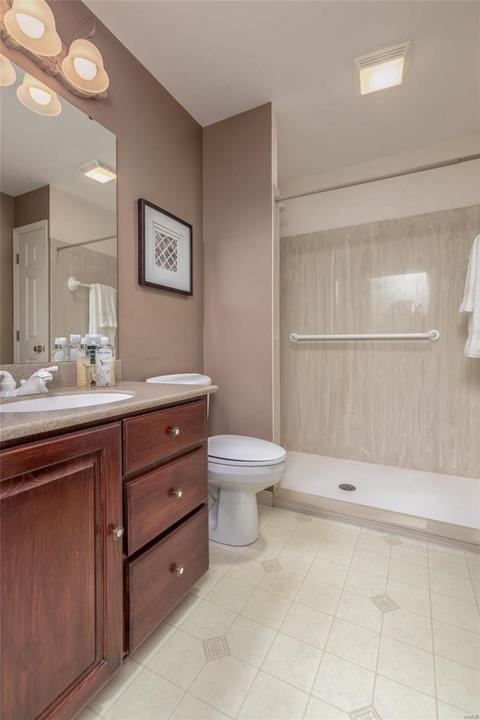 523 Imperial Dr, O'fallon, MO 63366 photo 38