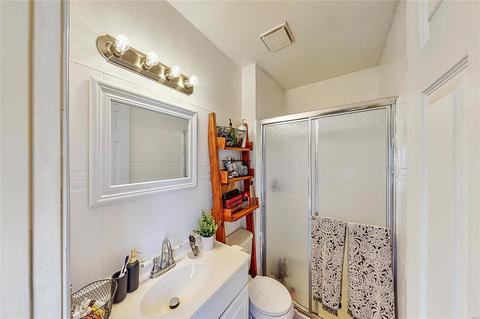 806 Catania Dr, Ballwin, MO 63021 photo 32