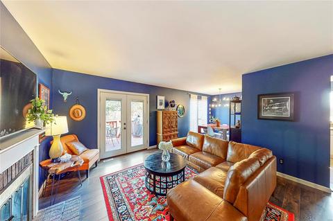 806 Catania Dr, Ballwin, MO 63021 photo 9