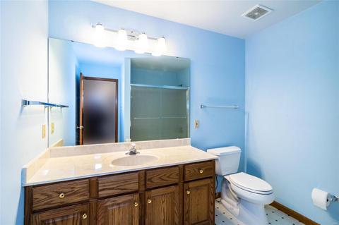 454 Castle Glen Ct, Ballwin, MO 63021 photo 32