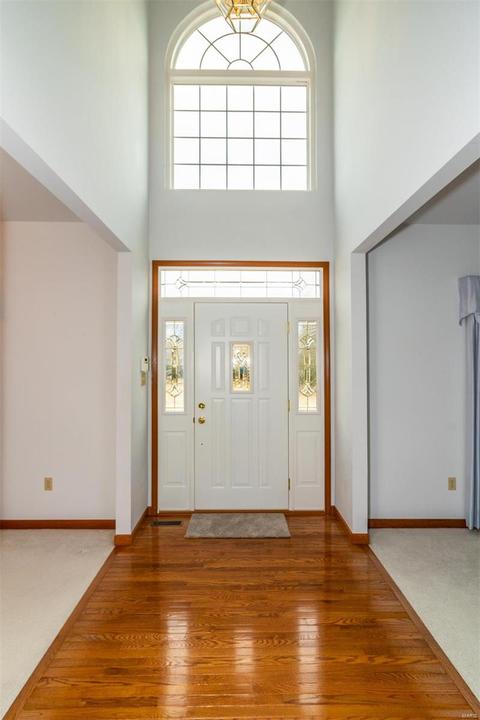 454 Castle Glen Ct, Ballwin, MO 63021 photo 14