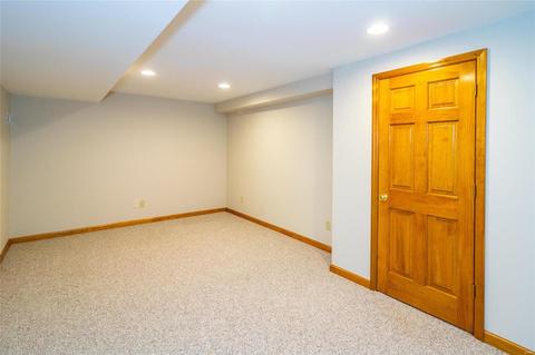 454 Castle Glen Ct, Ballwin, MO 63021 photo 41
