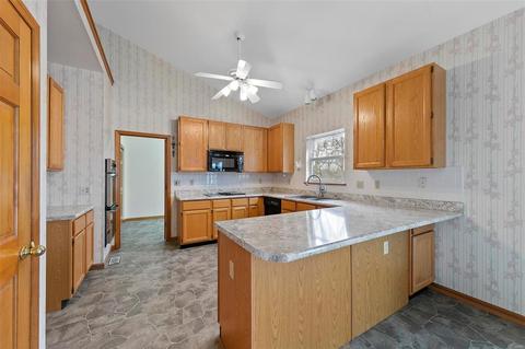 711 Arbor Haven Dr, Ballwin, MO 63021 photo 4