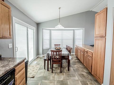 21 Mary Beth Ct, O'fallon, MO 63368 photo 7