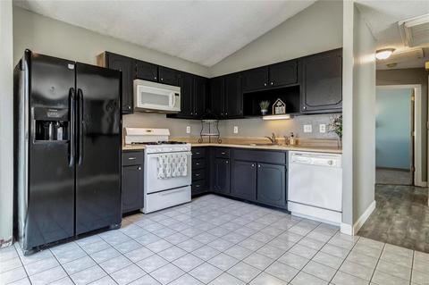 711 Trudy Ln, O'fallon, MO 63366 photo 9