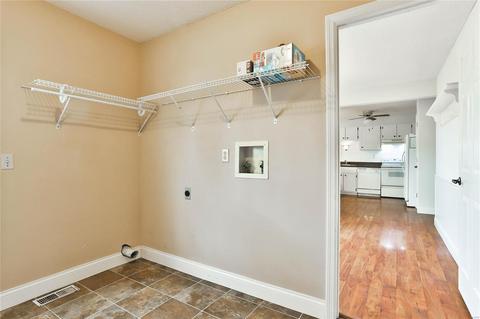 572 Summit Downs Ct, Fenton, MO 63026 photo 14