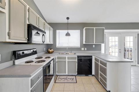 43 Mallard Pointe Dr, O'fallon, MO 63368 photo 6