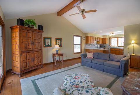 1927 Berthoud Pass, Wildwood, MO 63011 photo 4