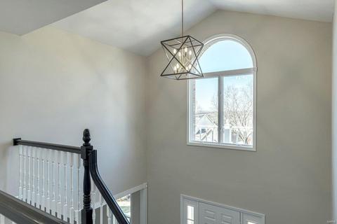 706 Carman Mdws S, Ballwin, MO 63021 photo 23
