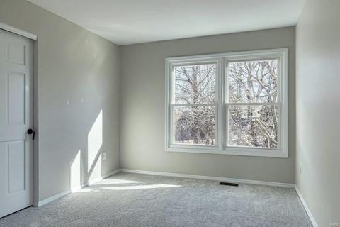 706 Carman Mdws S, Ballwin, MO 63021 photo 31