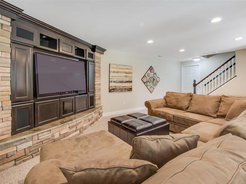 526 Terrington Dr, Ballwin, MO 63021 photo 33