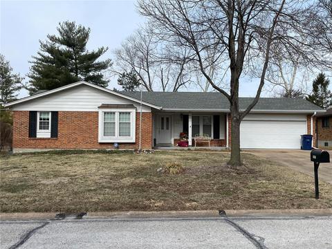 1017 Bridgeport Dr, Ellisville, MO 63011 photo 1