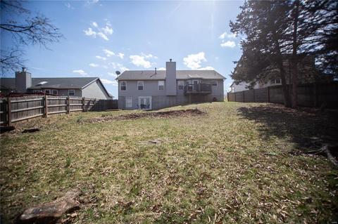 1307 Bryan Valley Dr, O'fallon, MO 63366 photo 17