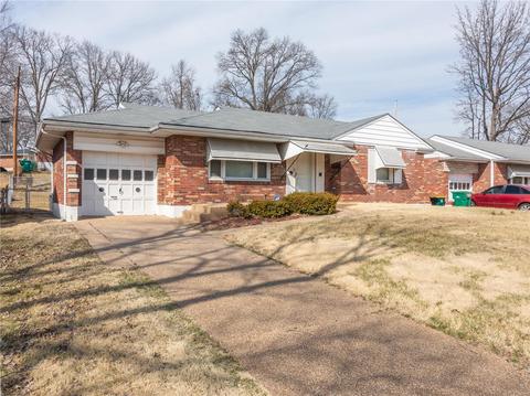 1237 Bluegrass Dr, Saint Louis, MO 63137 photo 2