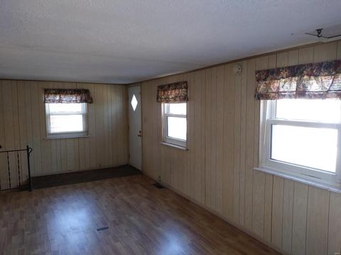 3491 Fee Fee Rd, Bridgeton, MO 63044 photo 11