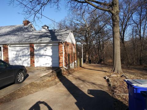 3491 Fee Fee Rd, Bridgeton, MO 63044 photo 3