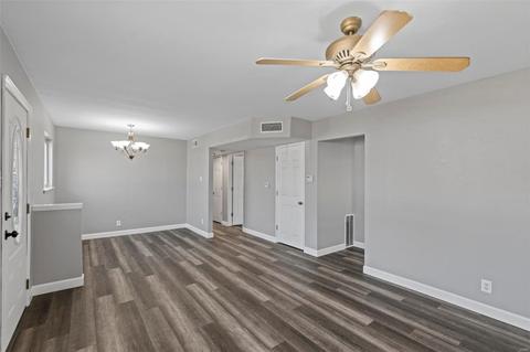 208 Heyden Dr, Eureka, MO 63025 photo 3